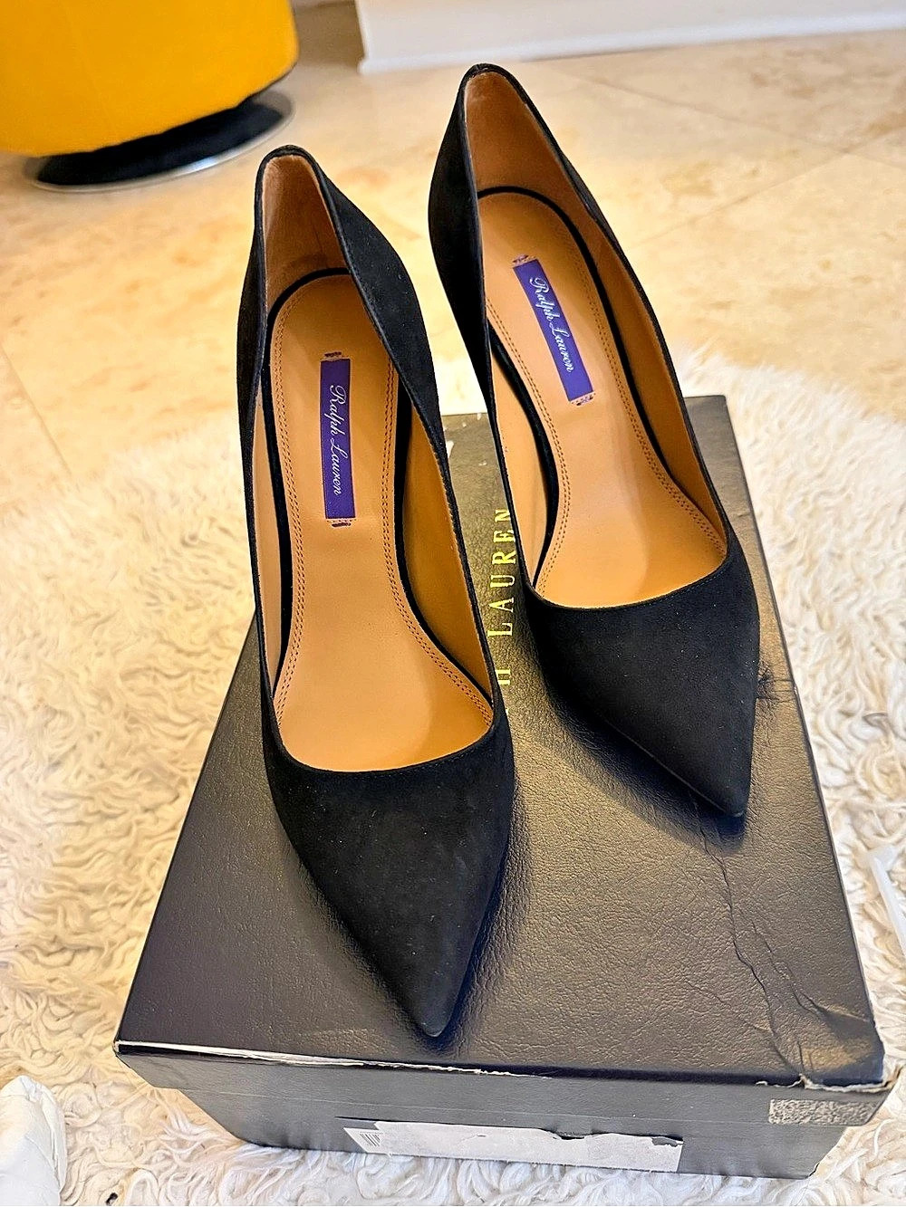 Ralph Lauren Purple Label Armissа Goat-Suede Pump Armissа size 38 Brand new